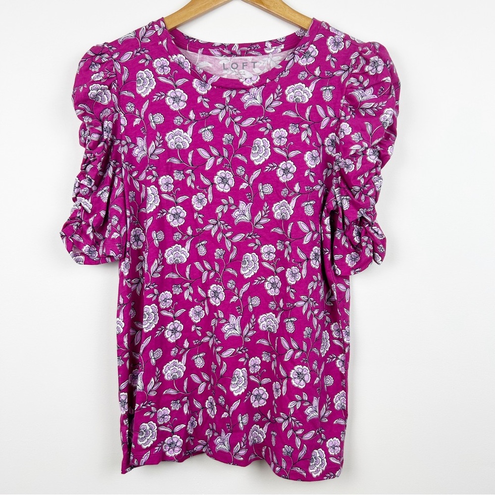 Loft Floral Cinched Puff Sleeve Tee NWT Medium - Picture 2 of 9